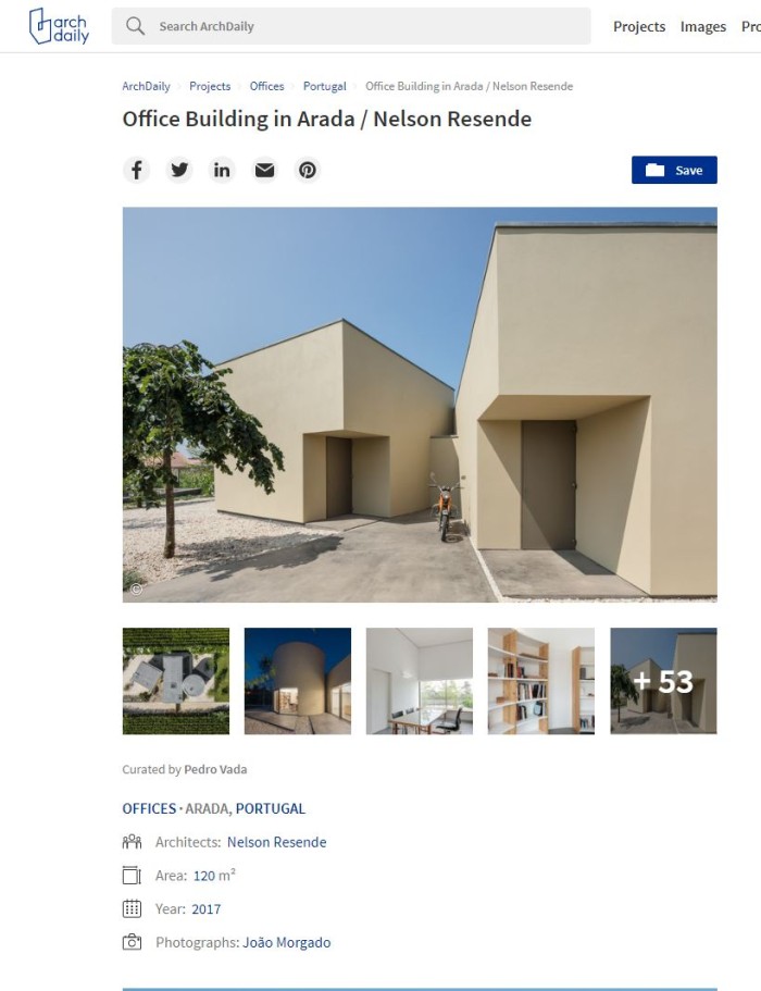 Office building in Arada